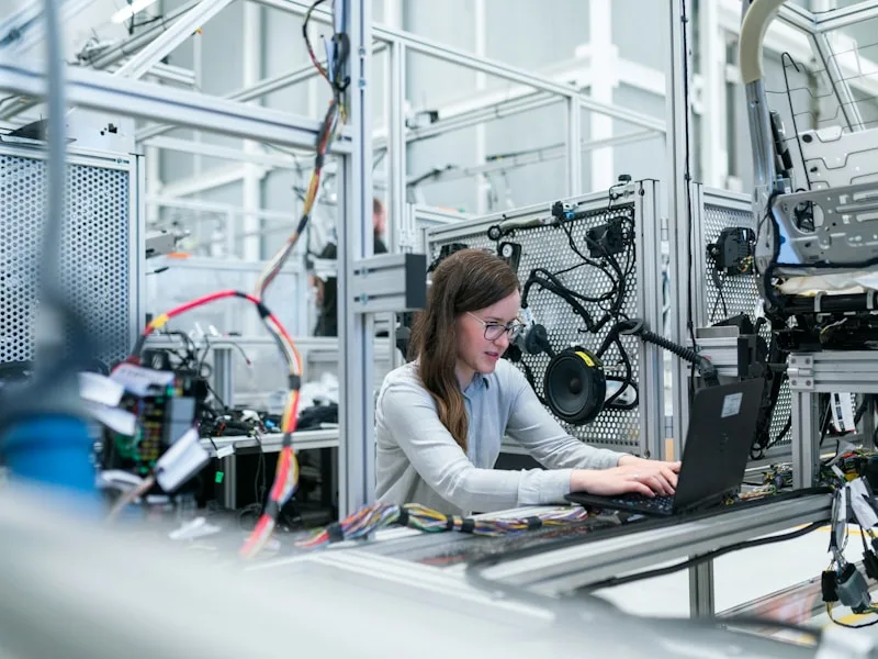 ISO 45001:2018 — La norma que protege a sus trabajadores